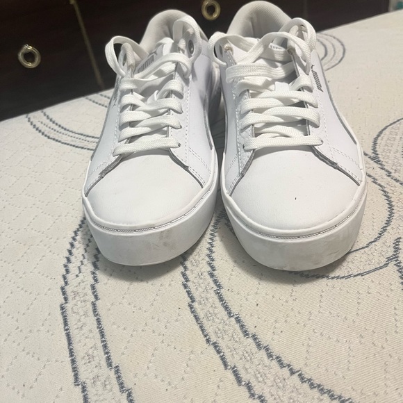 Pumas - Picture 4 of 4